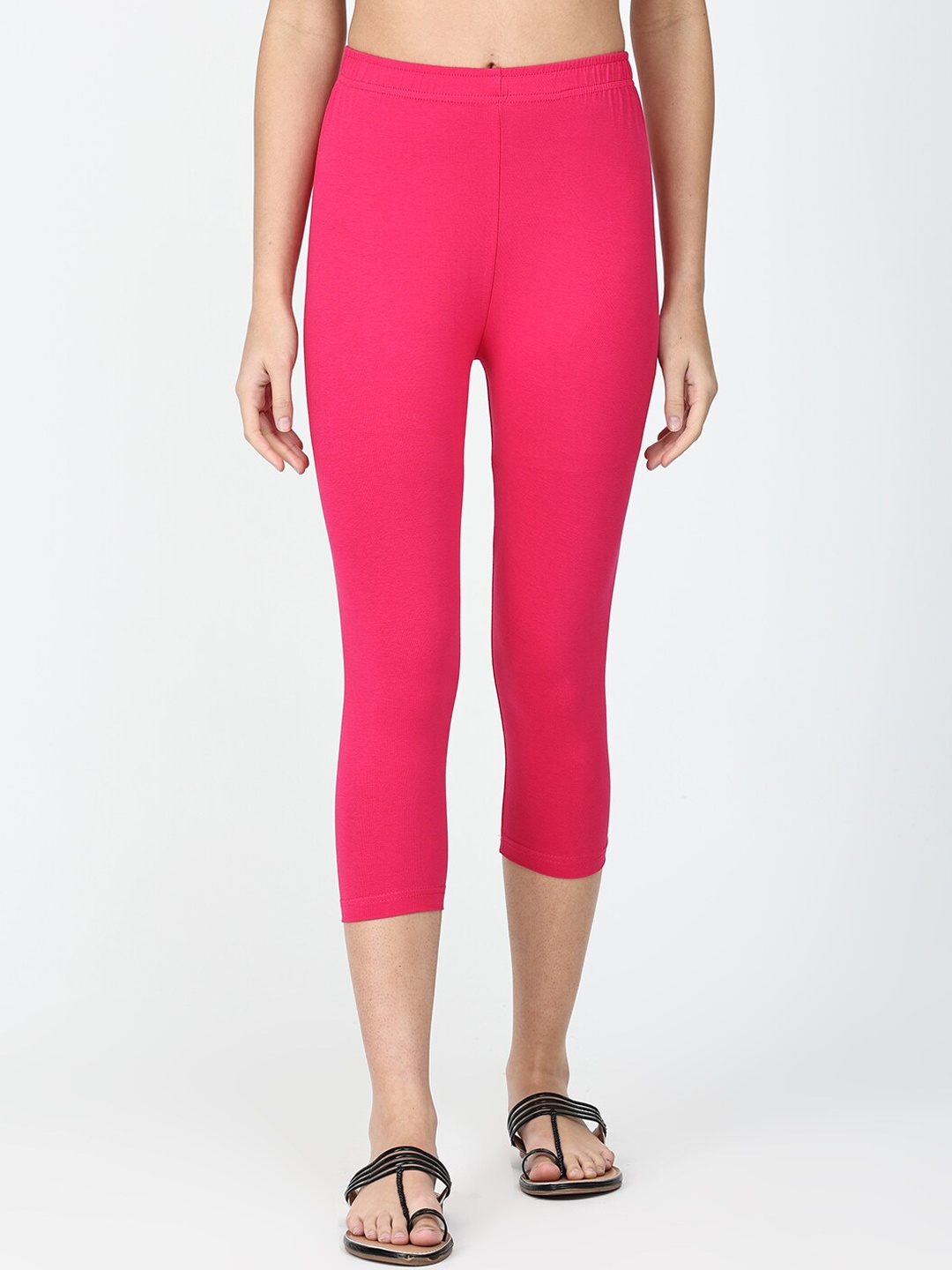 

Robinbosky Mid Rise Bio Washed Premium 4 Way Stretchable Capri Length Leggings, Fuchsia