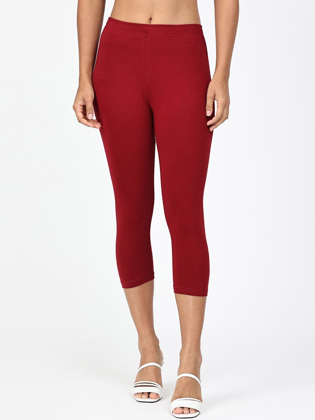 

Robinbosky Mid Rise Bio Washed Premium 4 Way Stretchable Capri Length Leggings, Maroon