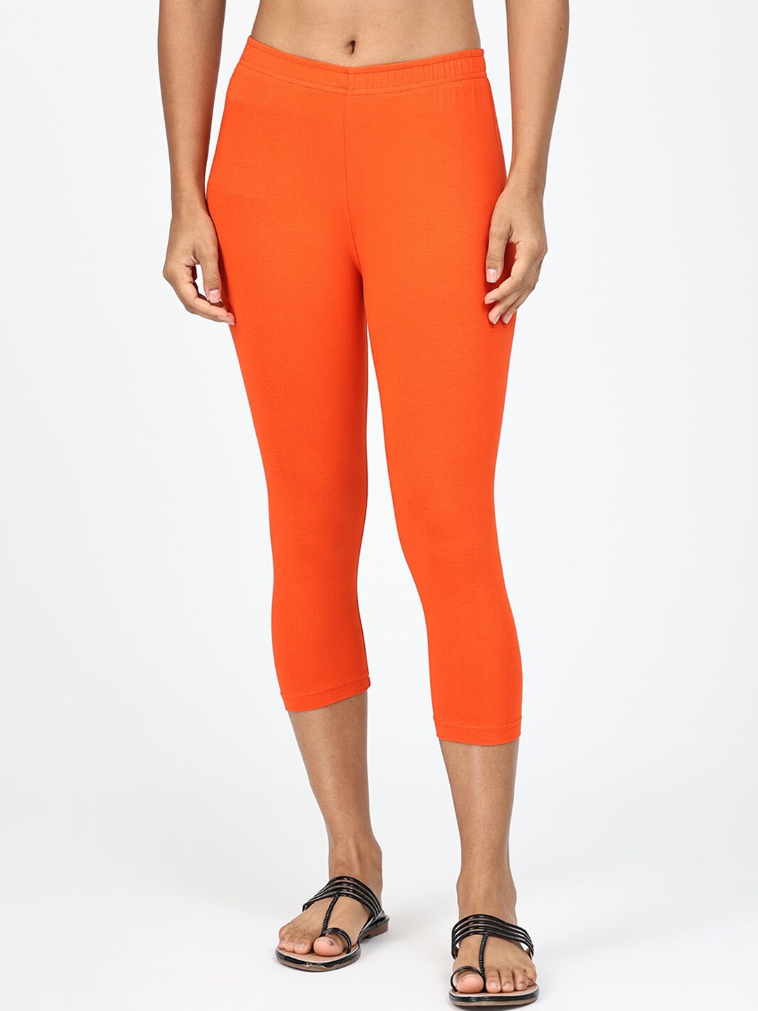 

Robinbosky Stretchable Capri Length Leggings, Orange