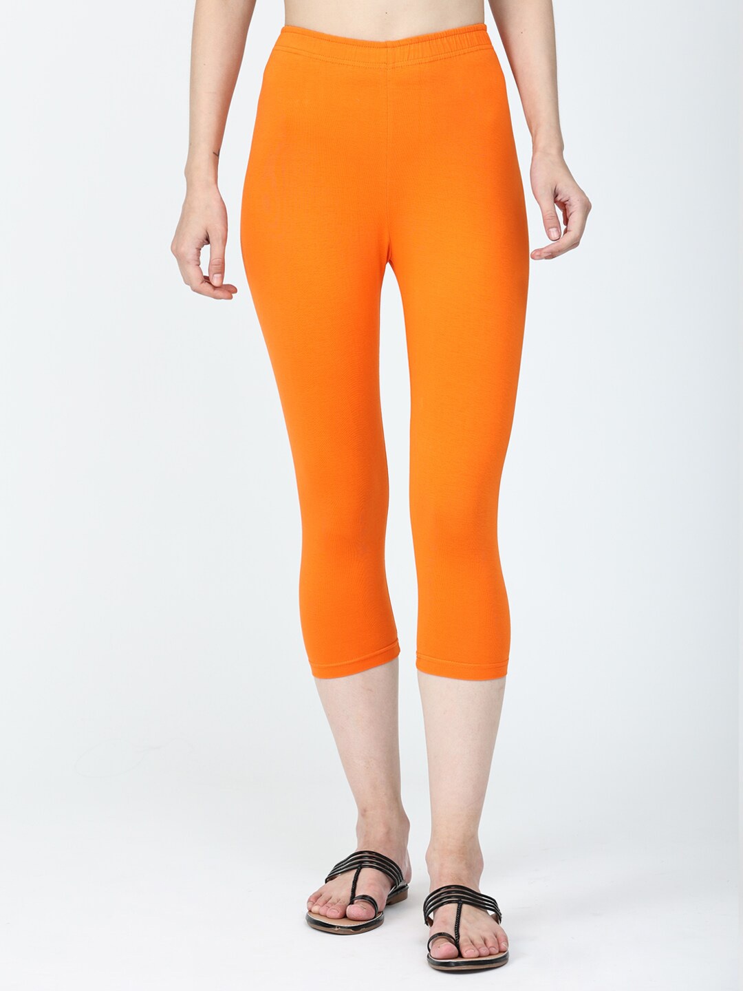 

Robinbosky Stretchable Capri Length Leggings, Orange