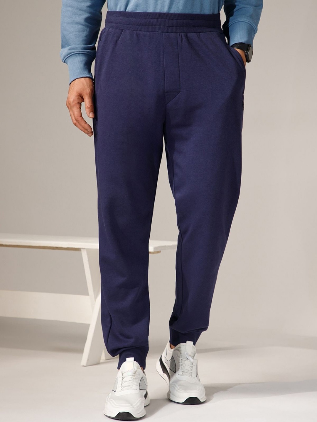 

MODERN CREW ACE LUXE Men Solid Relaxed Fit Sweatpants, Navy blue