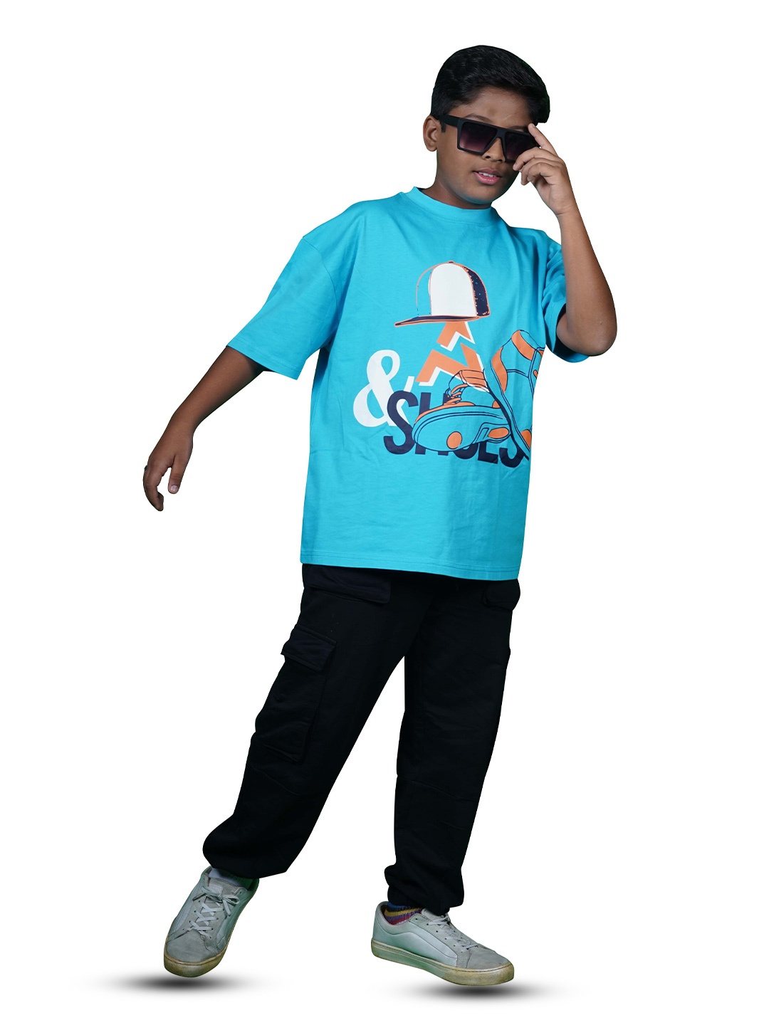 

AMPED Boys Typography Printed Pure Cotton T-Shirt & Trousers, Blue