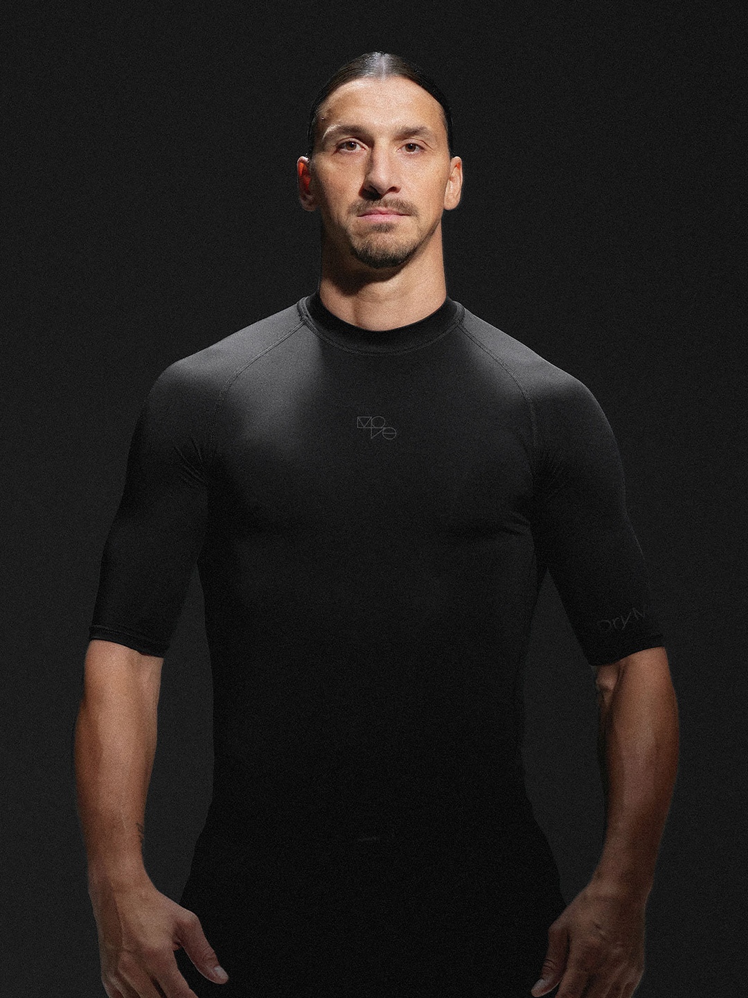 

H&M Men DryMove Muscle Fit Sports Top, Black