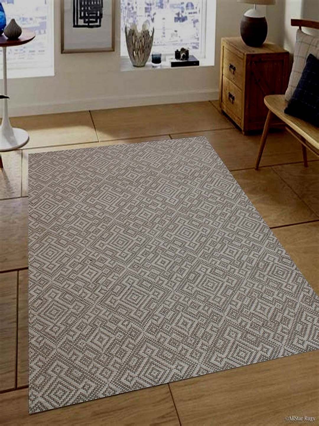 

MRIC White & Beige Geometric Handmade Woollen Carpet