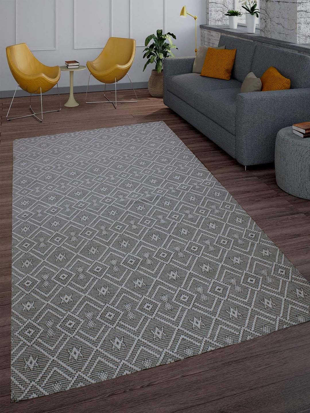 

MRIC White & Beige Geometric Handmade Woollen Carpet