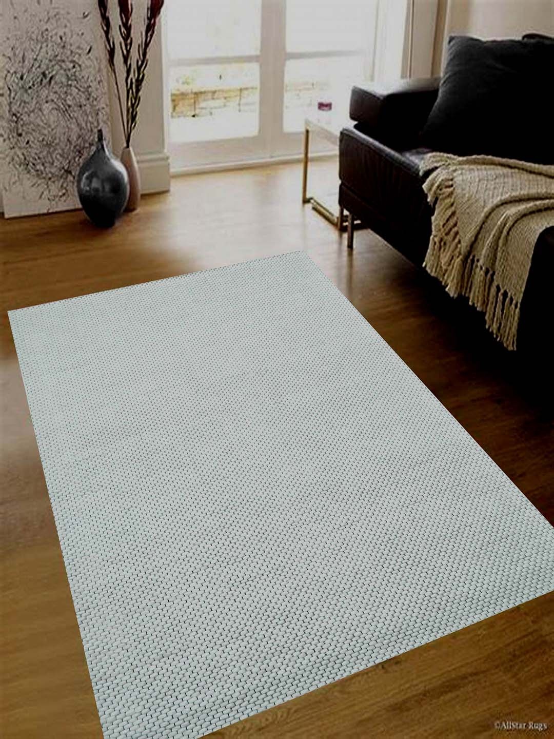 

MRIC White Geometric Handmade Woollen Carpet