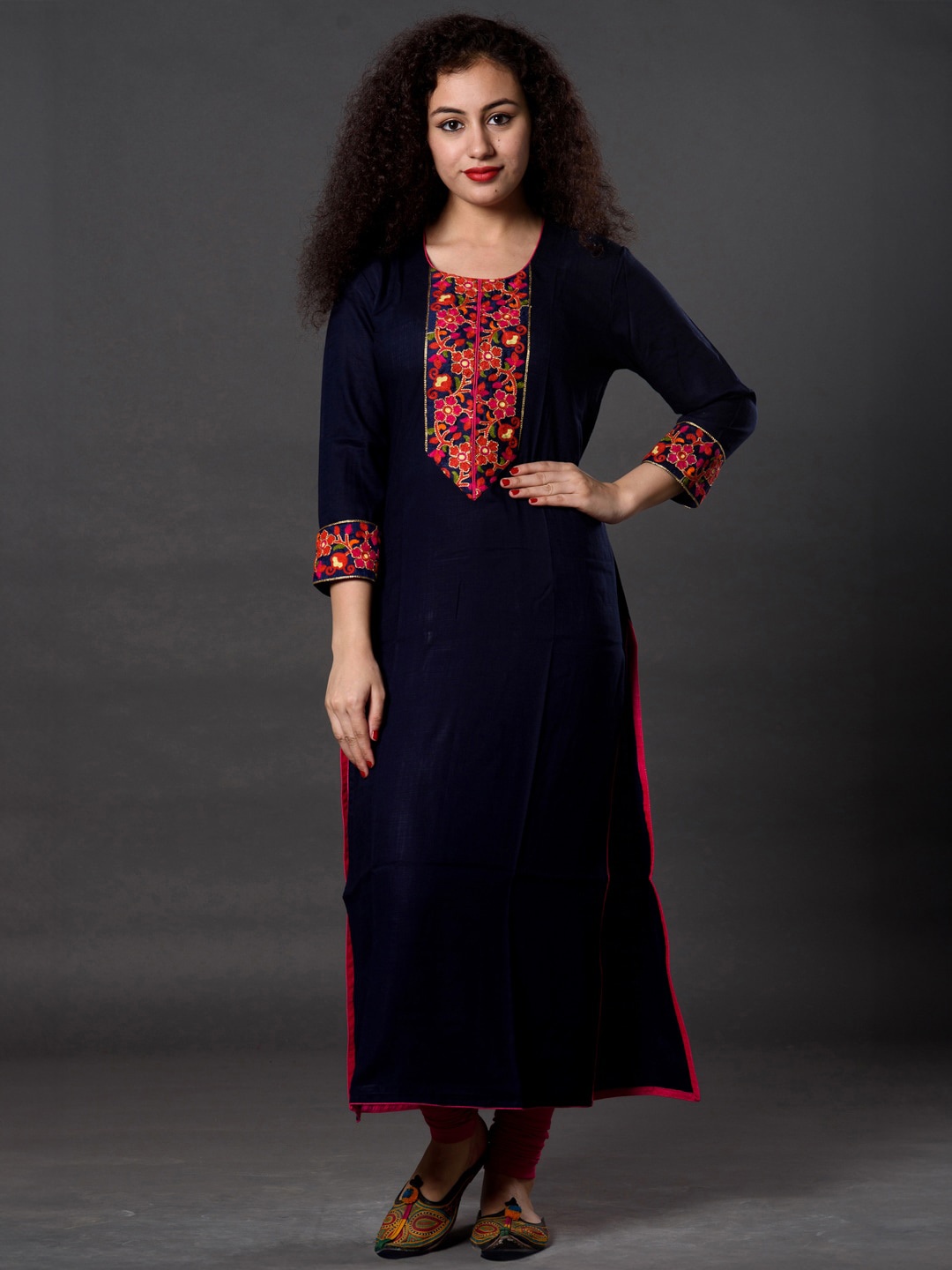 

Jaipuriya Fab Private Limited Women Navy Blue Kurta