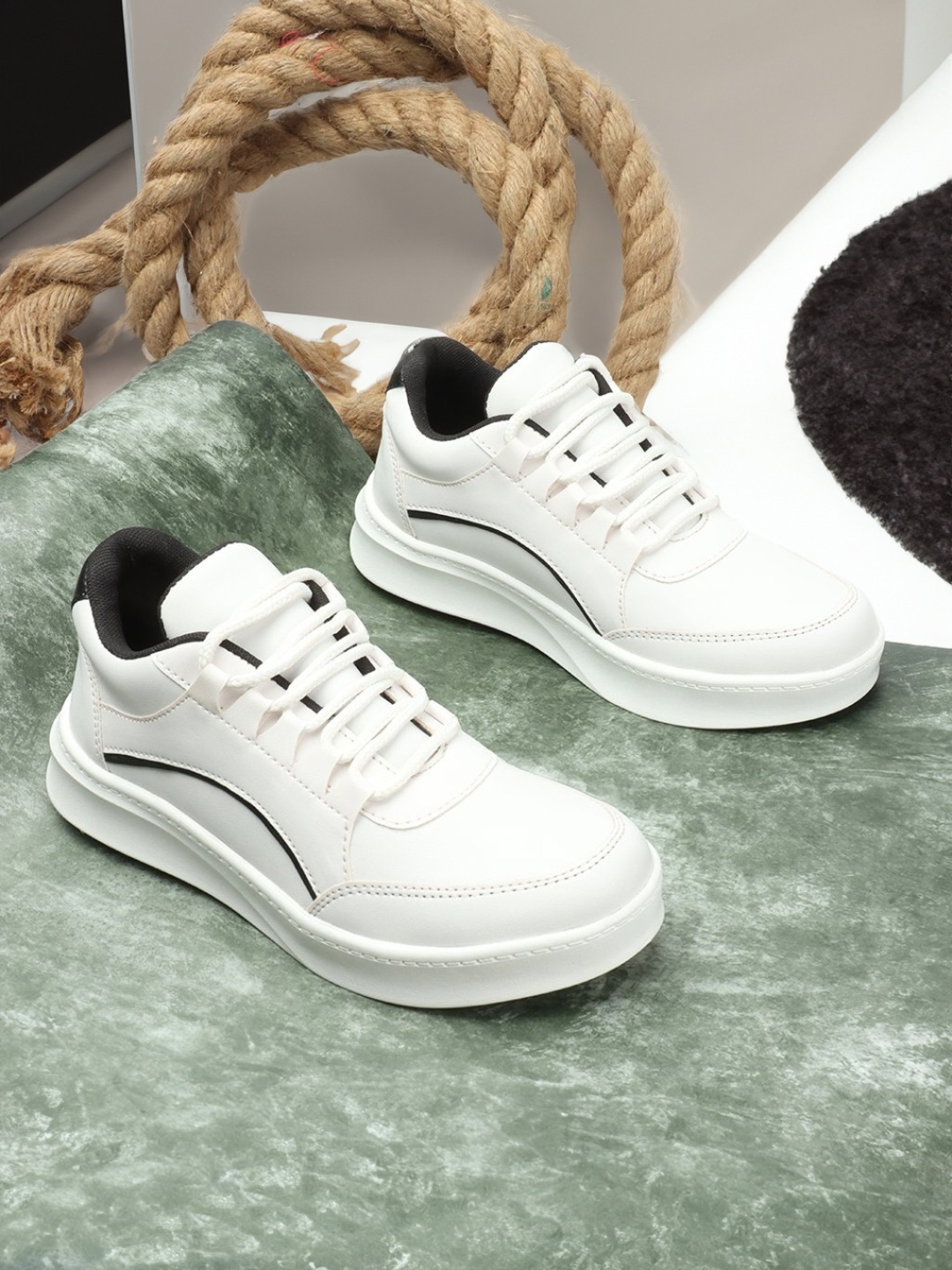 

The Roadster Lifestyle Co. Women Comfort Insole Lace-Up Sneakers, White