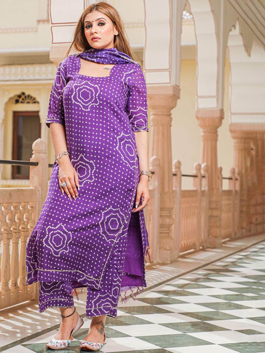 

KALINI Ethnic Motifs Printed Square Neck Kurta with Trousers & Dupatta, Violet