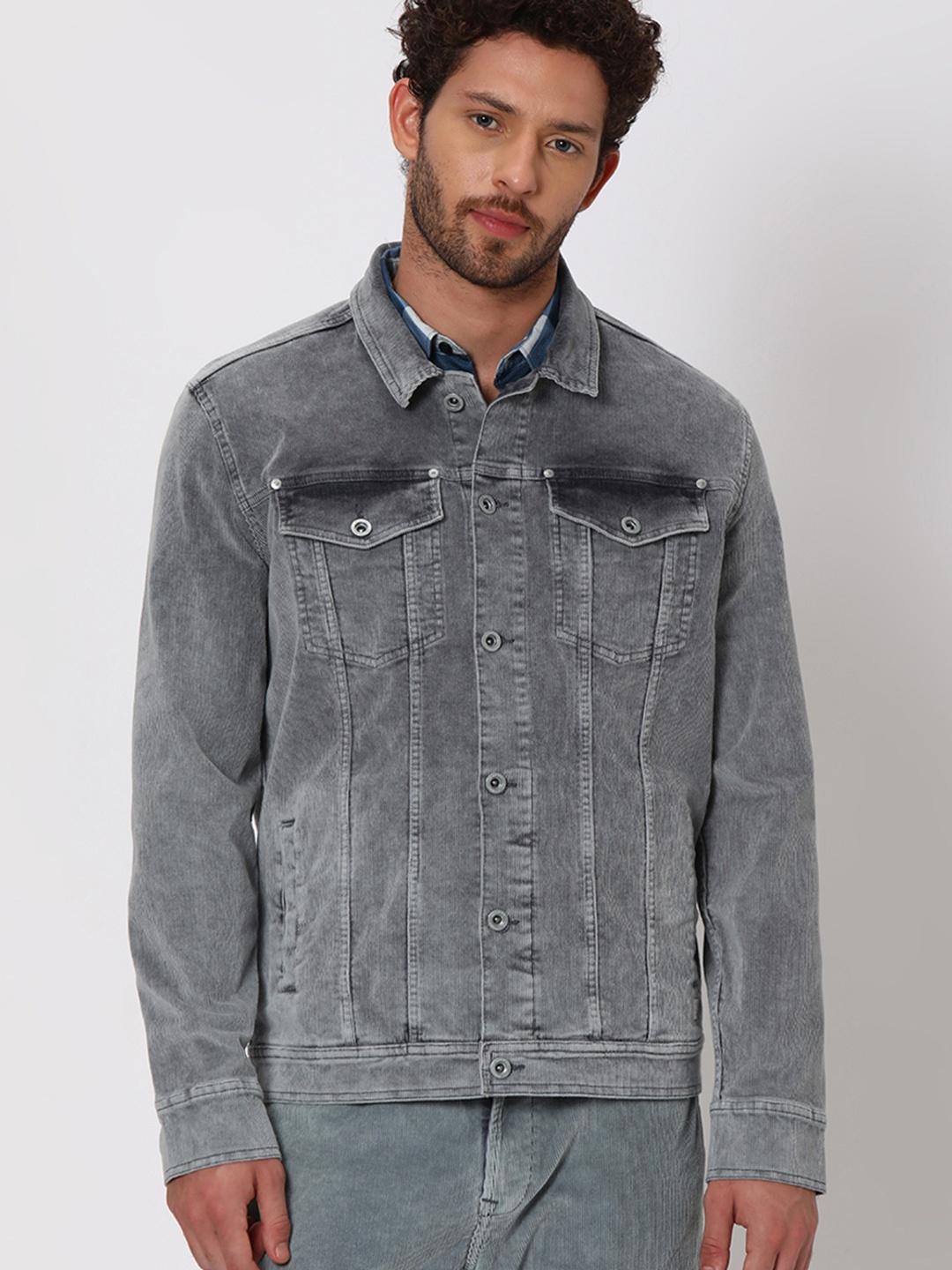 

Mufti Spread Collar Corduroy Trucker Jacket, Grey