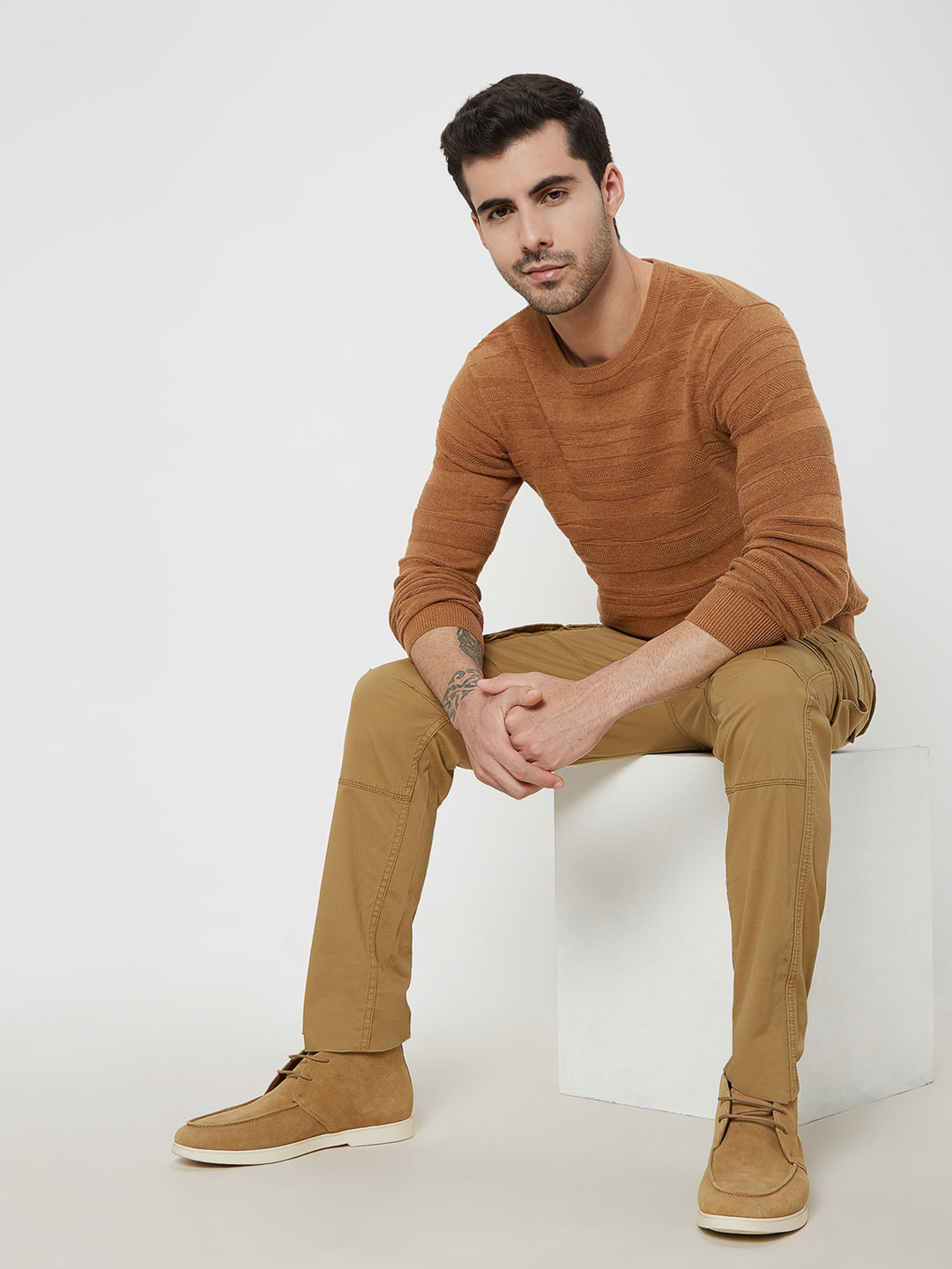 

Mufti Self Design Slim Fit Cotton T-shirt, Khaki