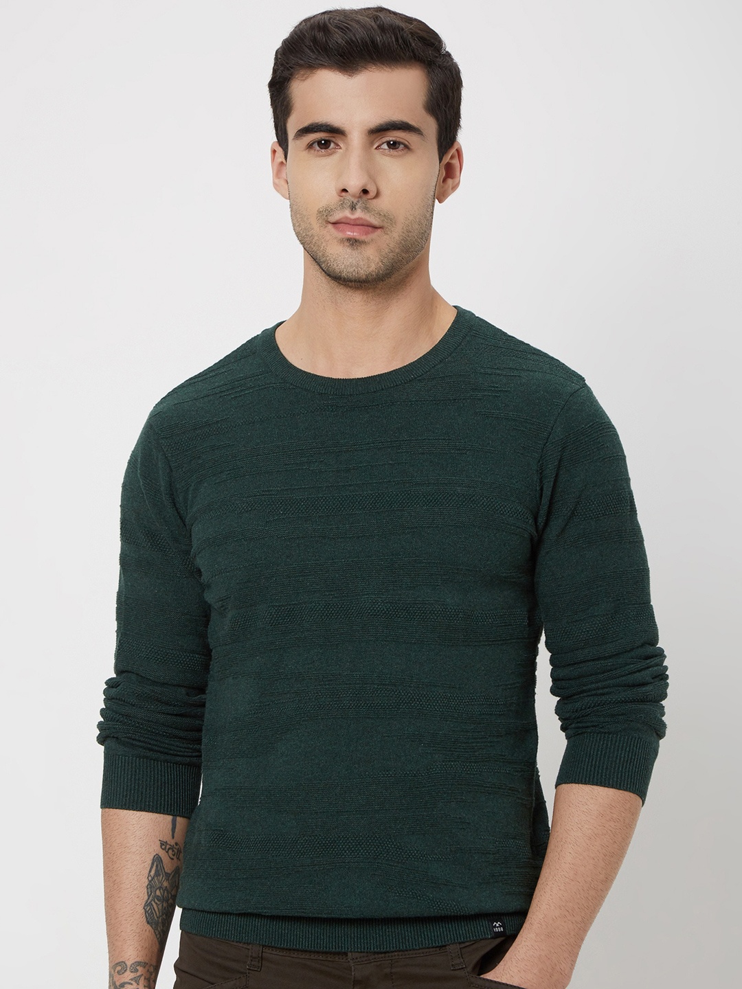 

Mufti Slim Fit Self Design Pure Cotton T-shirt, Green