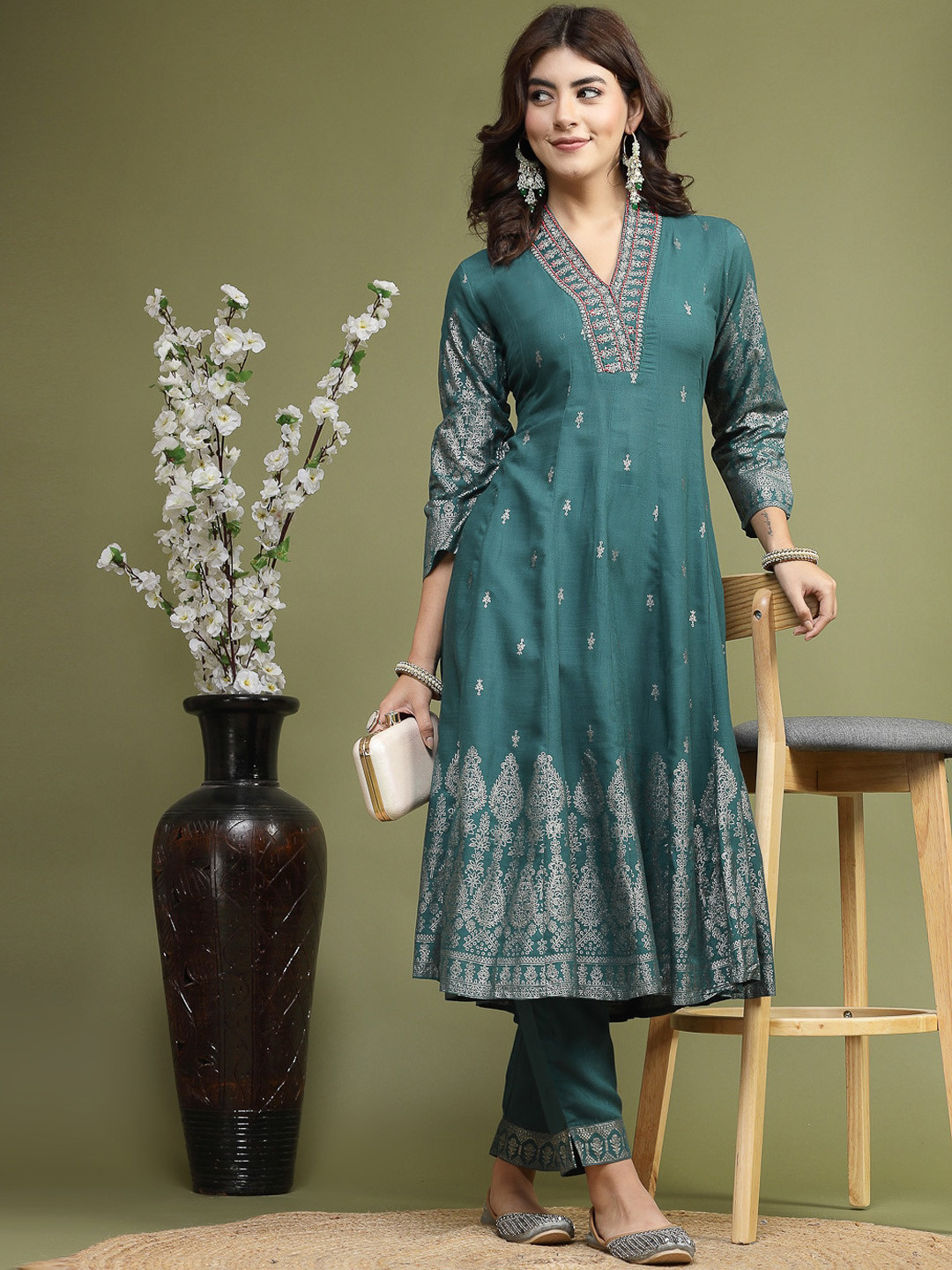 

Sangria Ethnic Motifs Embroidered A-Line Kurta With Trousers, Teal