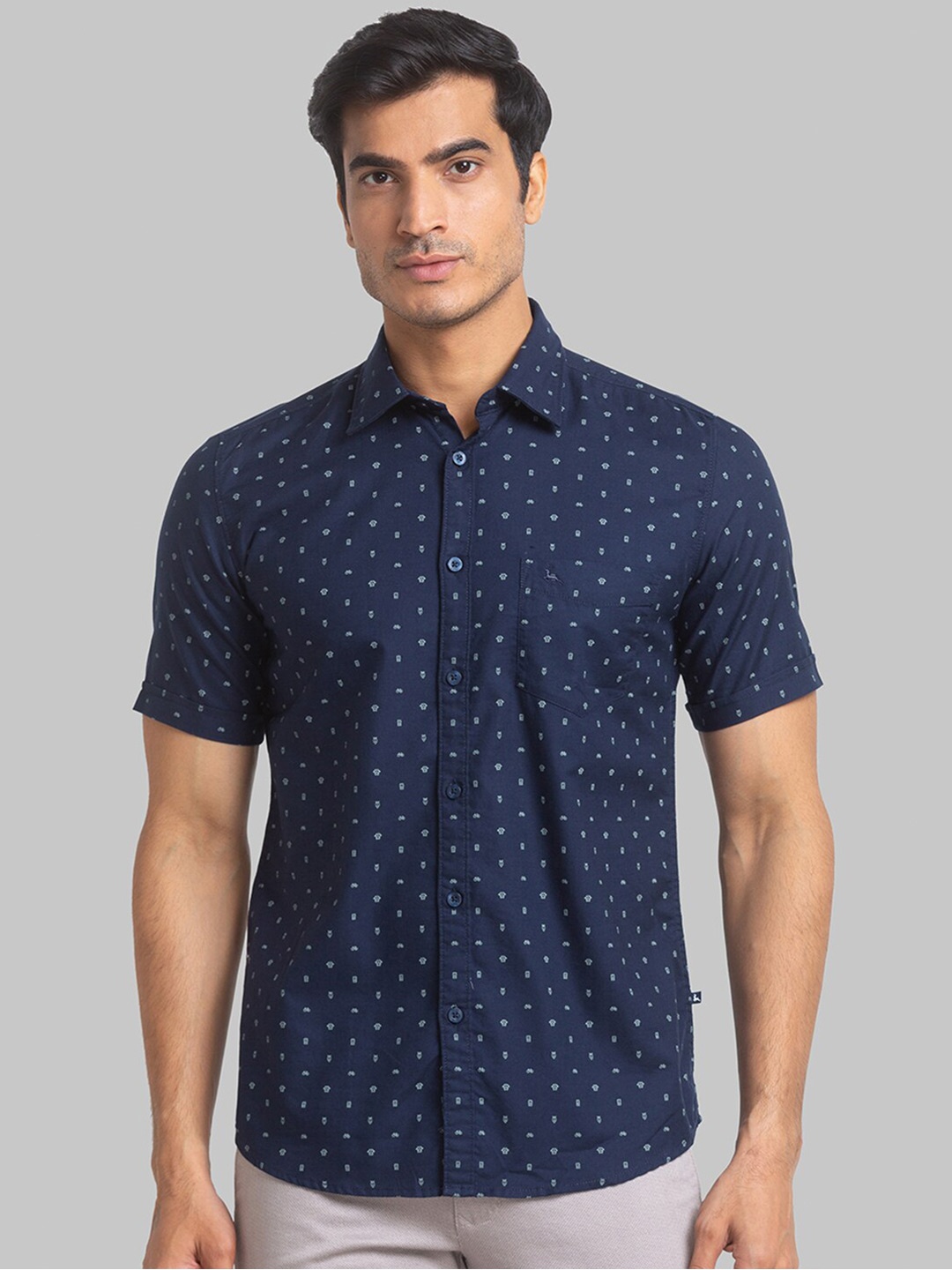 

Parx Slim Fit Micro Ditsy Printed Pure Cotton Casual Shirt, Blue