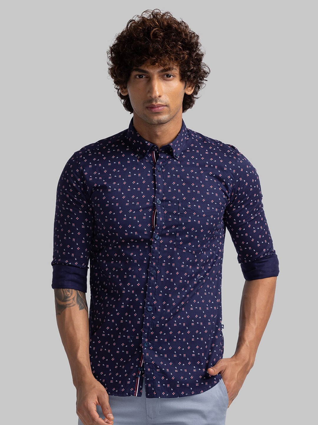 

Parx Slim Fit Geometric Printed Pure Cotton Casual Shirt, Blue