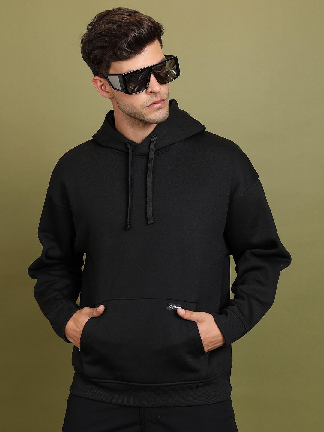 

HIGHLANDER Black Hooded Oversized Sweatshirt