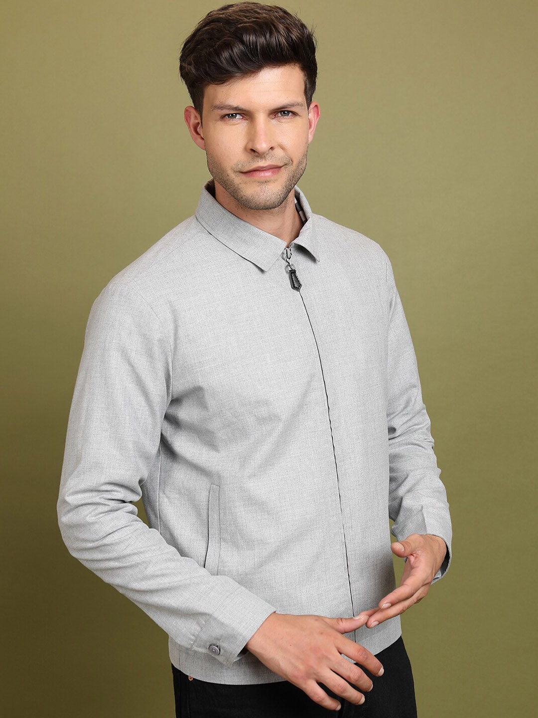 

HIGHLANDER Grey Spread Collar Long Sleeves Bomber Jacket