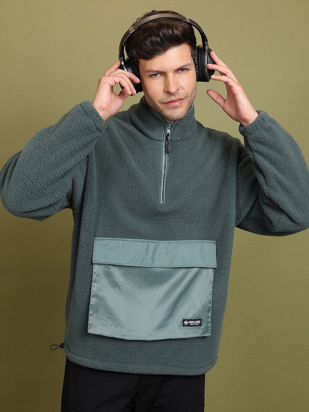 

HIGHLANDER Mock Collar Sweatshirt, Green