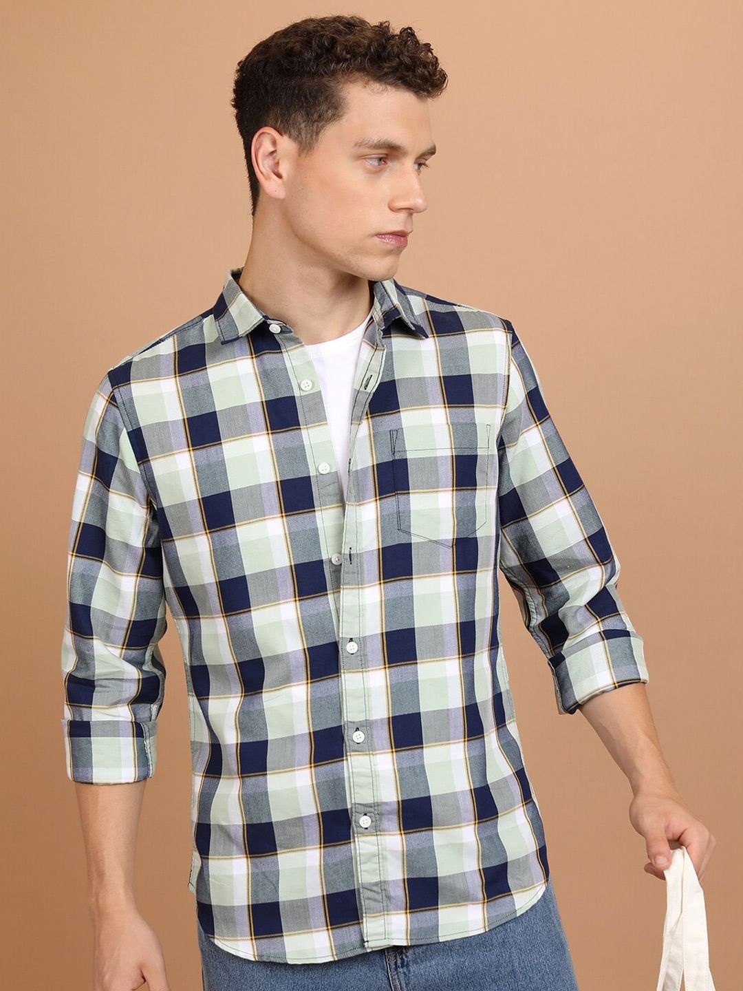 

HIGHLANDER Navy Blue & White Slim Fit Tartan Checks Casual Shirt