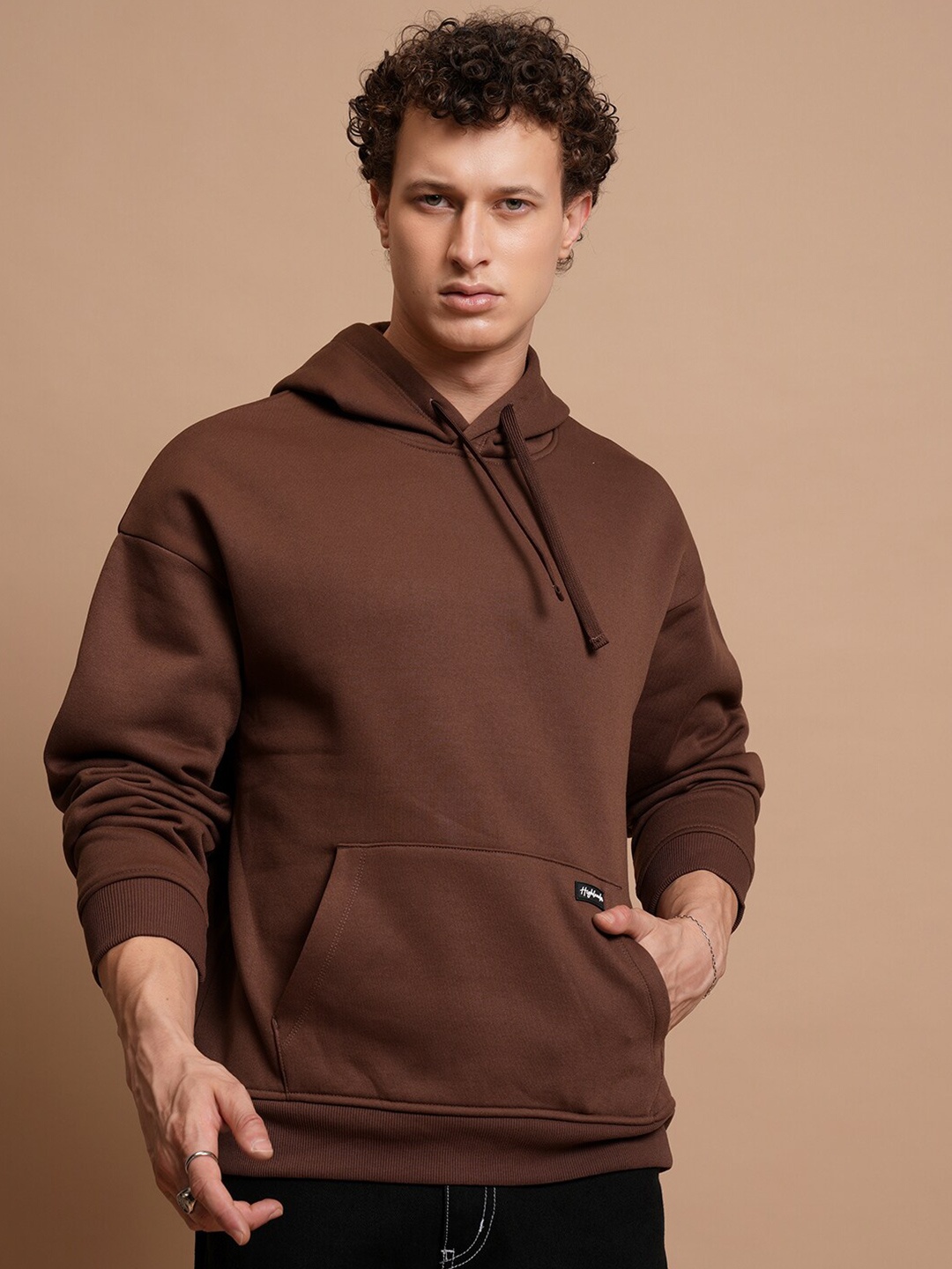 

HIGHLANDER Hooded Long Sleeves Sweatshirt, Brown