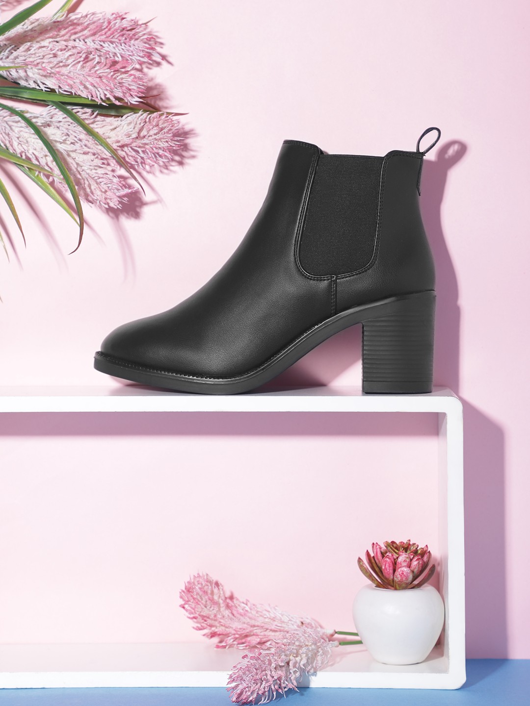

CORSICA Women Block Heel Mid-Top Chelsea Boots, Black