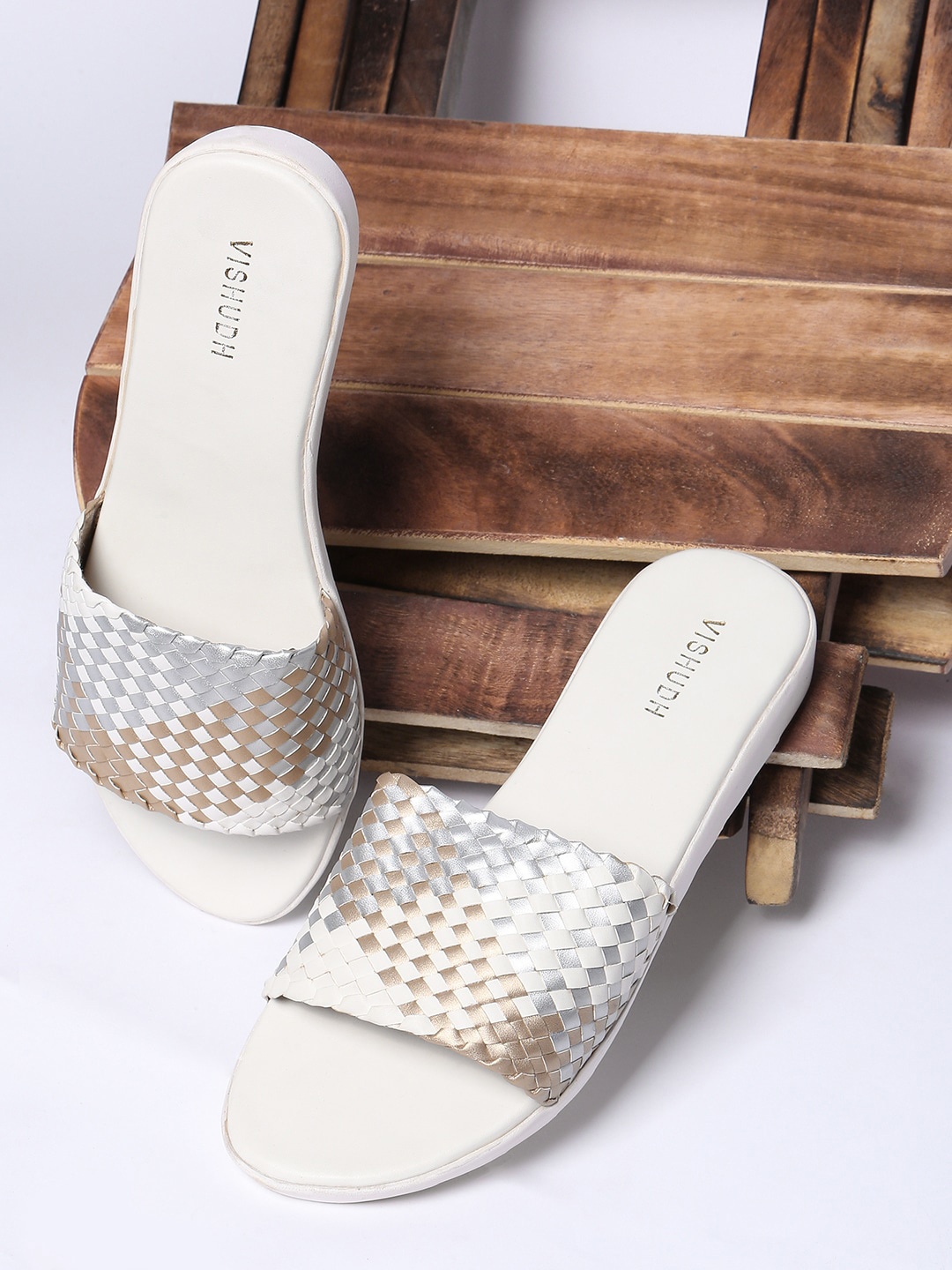 

Vishudh White & Silver-Toned Textured Open Toe Flats