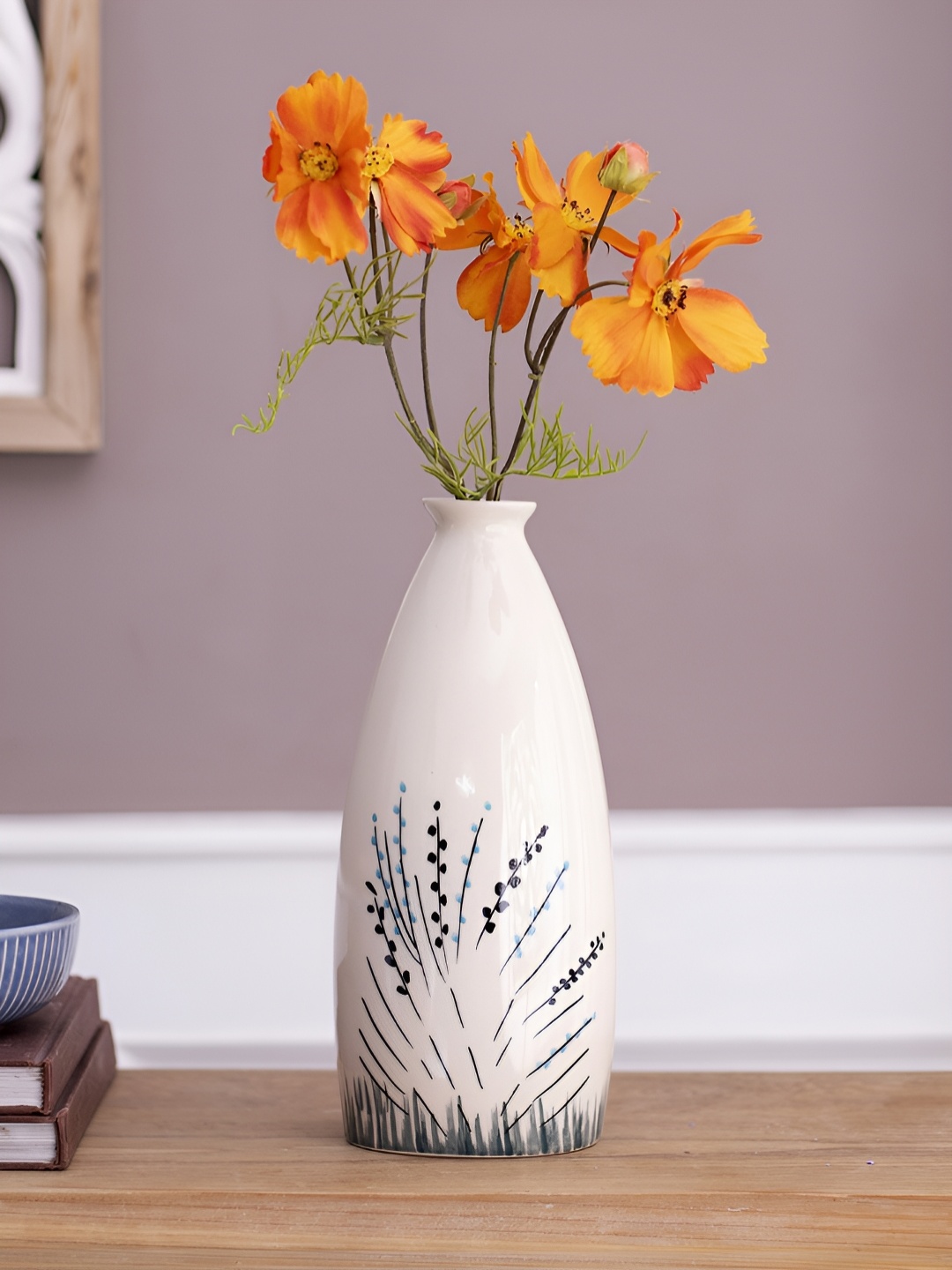 

The Decor Lane Modern Decorative Off White & Black Printed Ceramic Flower Vase