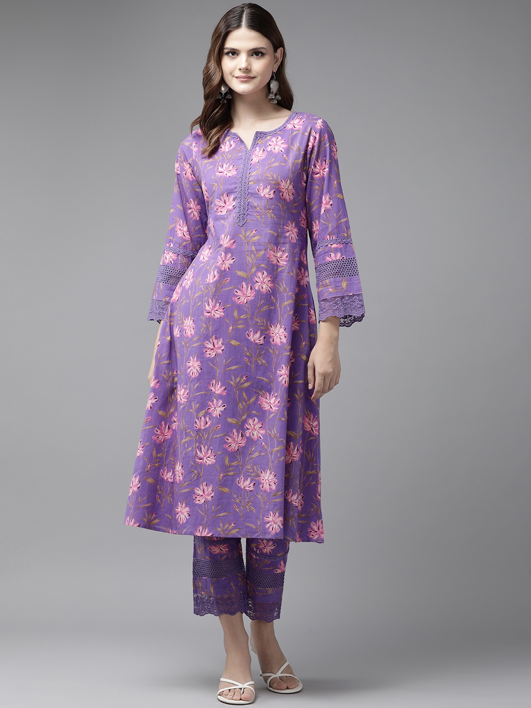 

Yufta Floral Printed Regular Thread Work Pure Cotton Kurta with Trousers, Purple