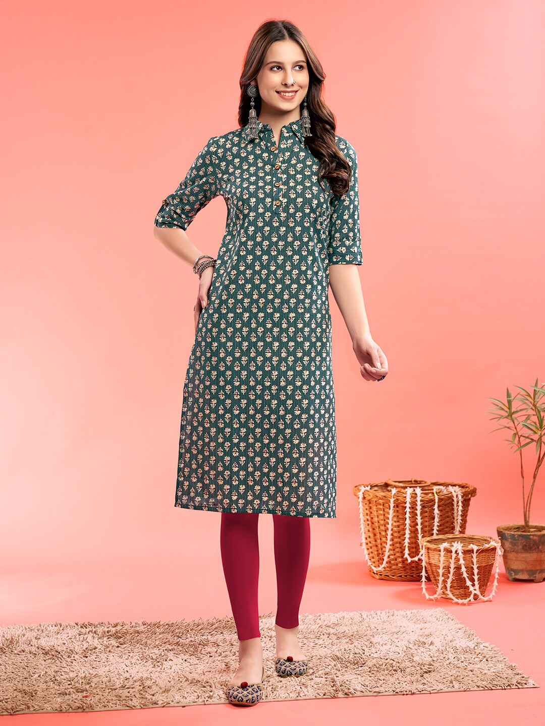 

Anouk Green Floral Printed Shirt Collar Pure Cotton Straight Kurta