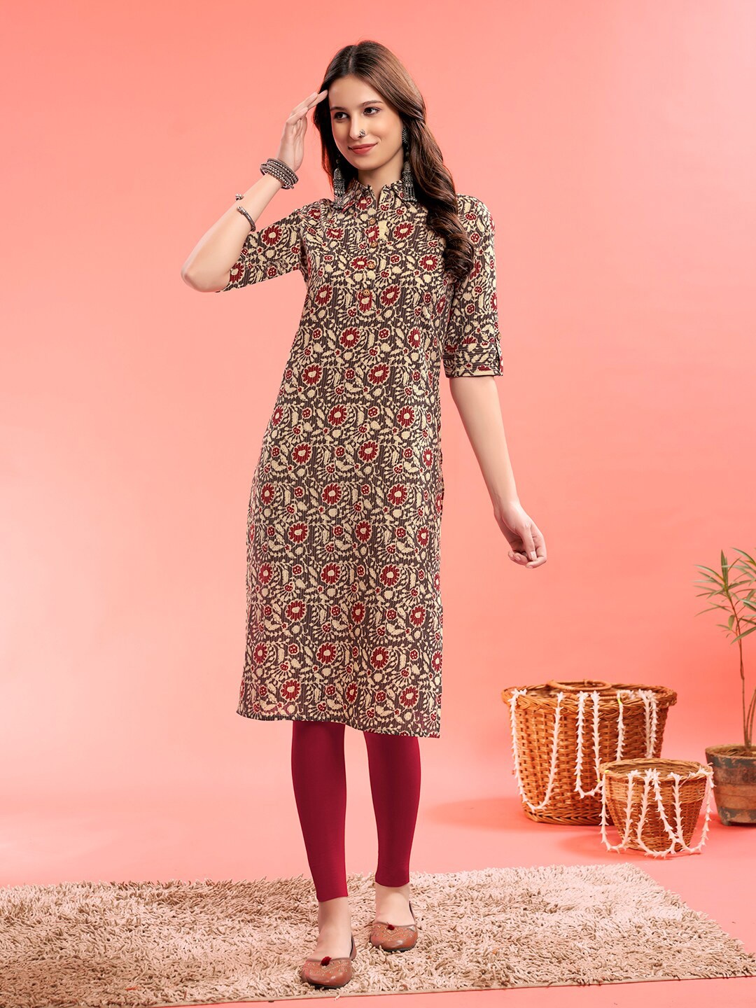 

Anouk Maroon Ethnic Motifs Printed Straight Cotton Kurta