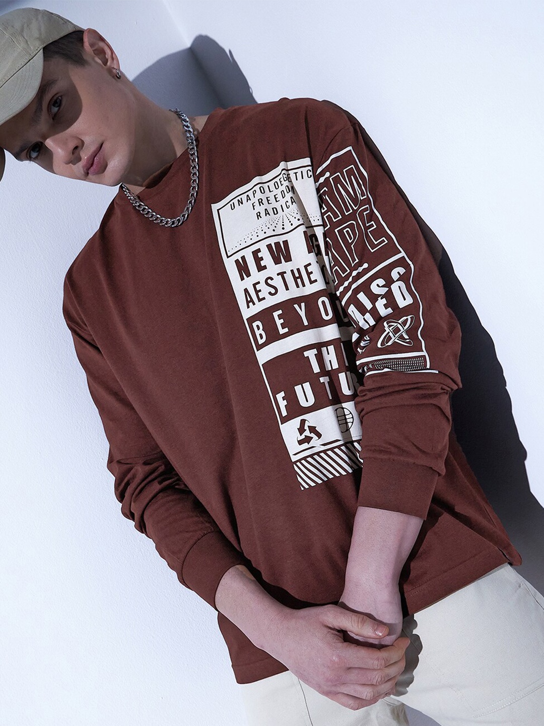 

Hubberholme Typography Printed Relaxed Fit Pure Cotton T-shirt, Brown