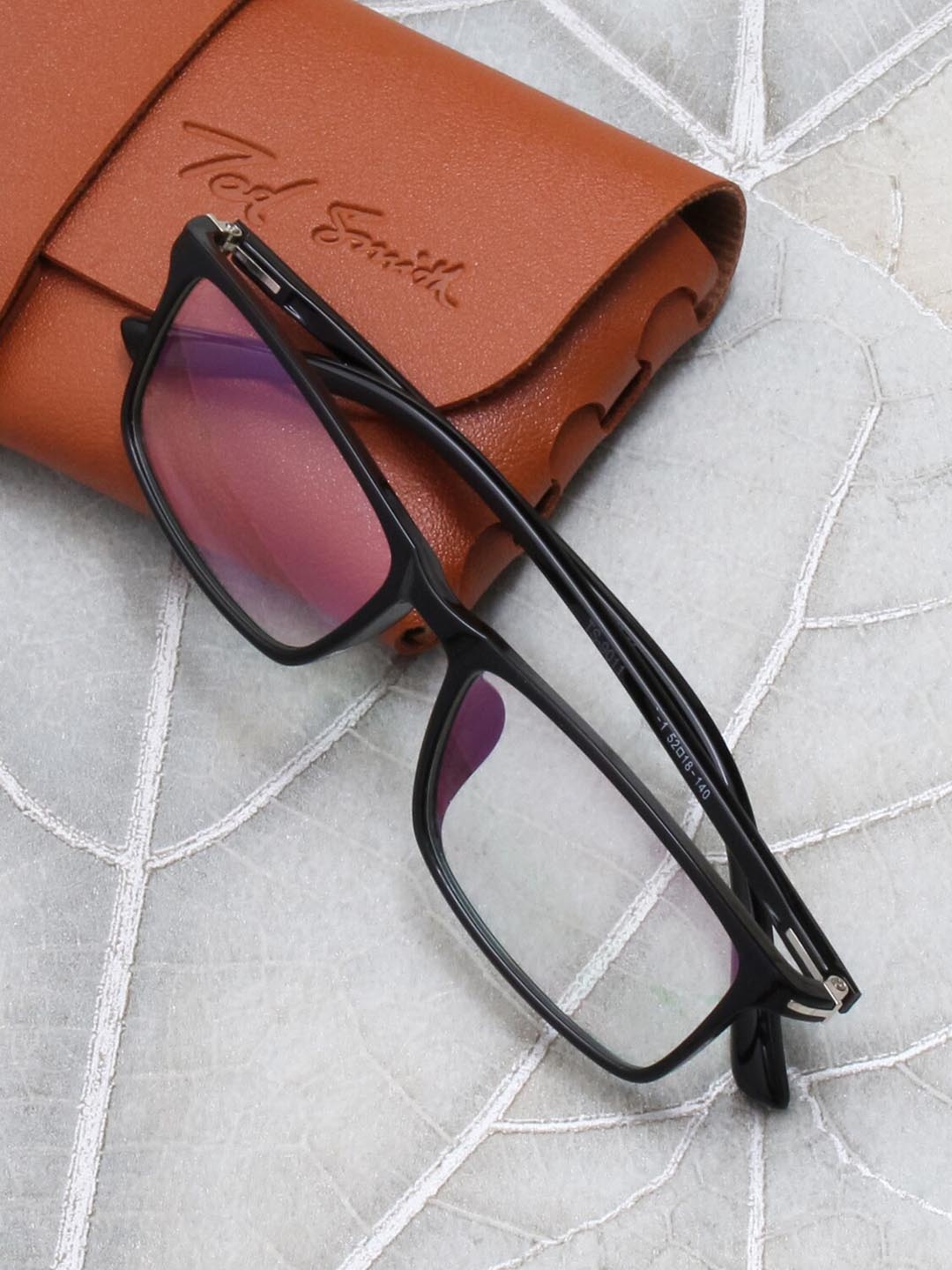 

Ted Smith Unisex Full Rim Wayfarer Frames TSF-TR-9011_C1-BLACK