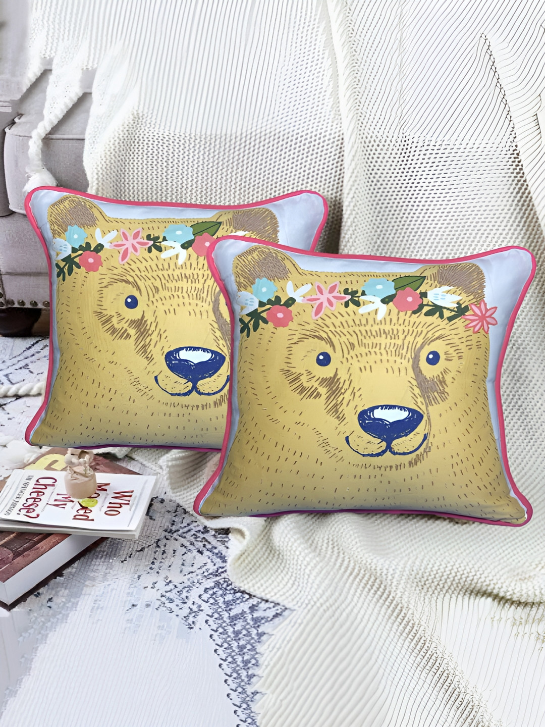 

SAJAVAT Yellow & Brown 2 Pieces Cartoon Characters Square Cotton Cushion Covers