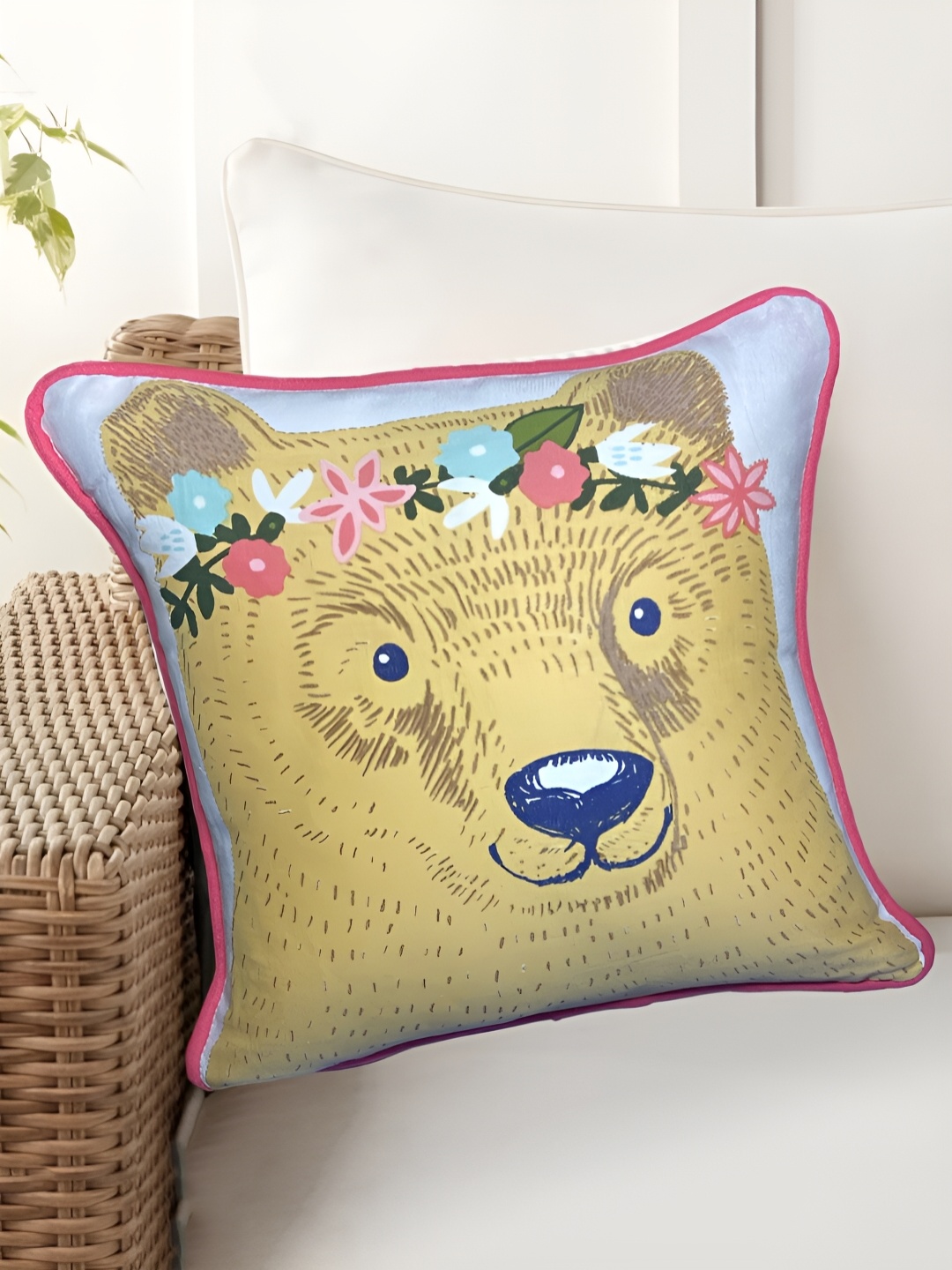 

SAJAVAT Yellow & Blue Cartoon Characters Cotton Anti-static Square Cushion Cover
