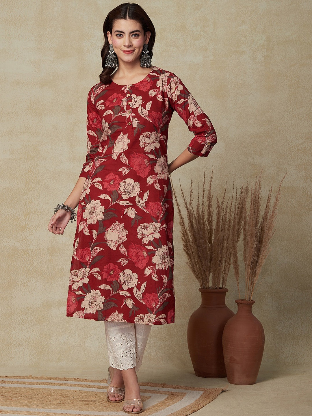 

FASHOR Maroon Floral Printed Straight Kurta