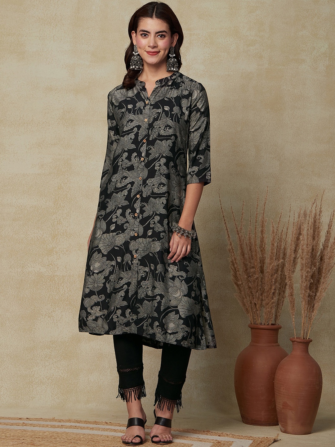 

FASHOR Floral Printed Mandarin Collar A-Line Kurta, Black