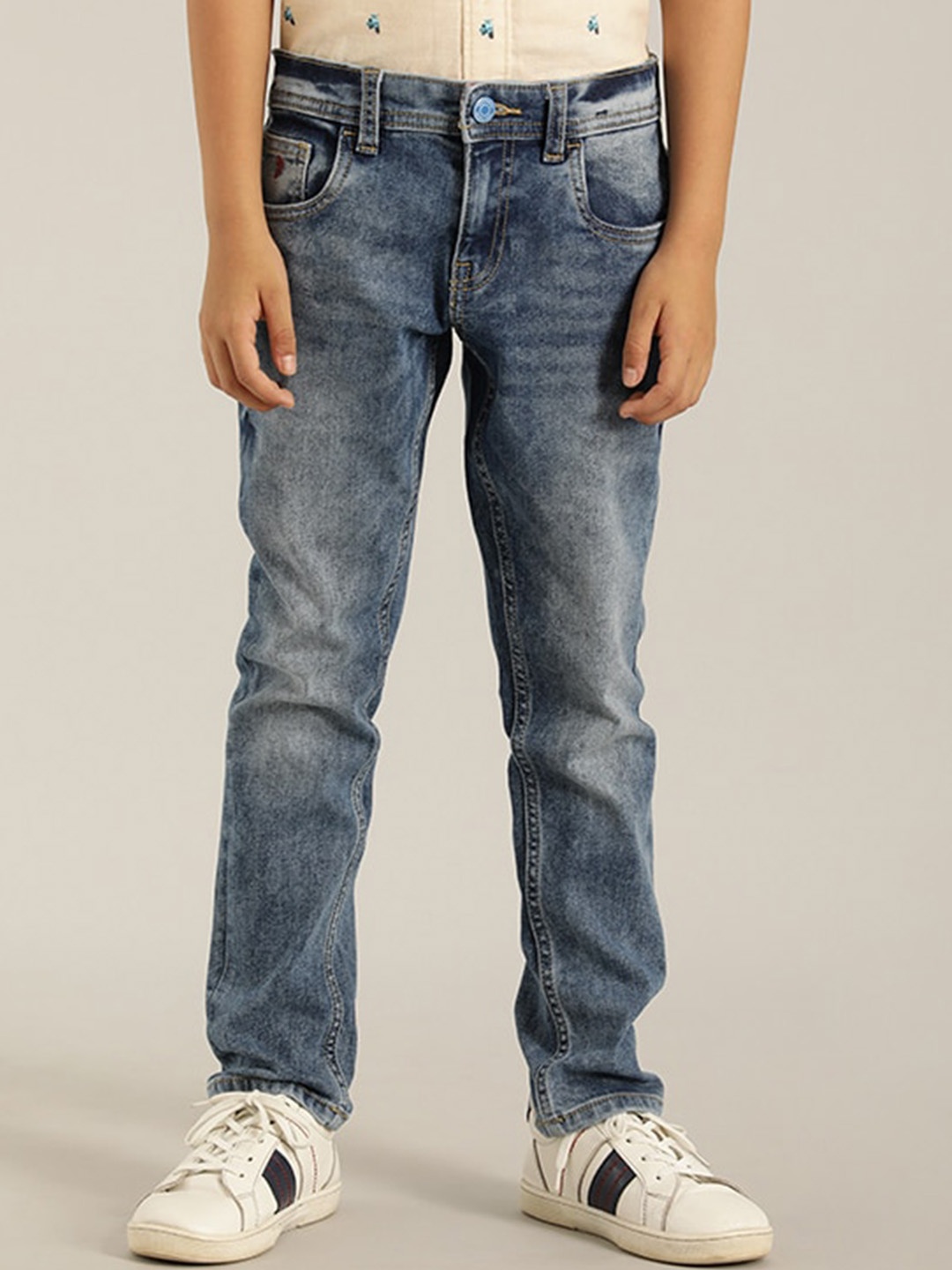 

Indian Terrain Boys Clean Look Mid-Rise Stretchable Jeans, Navy blue