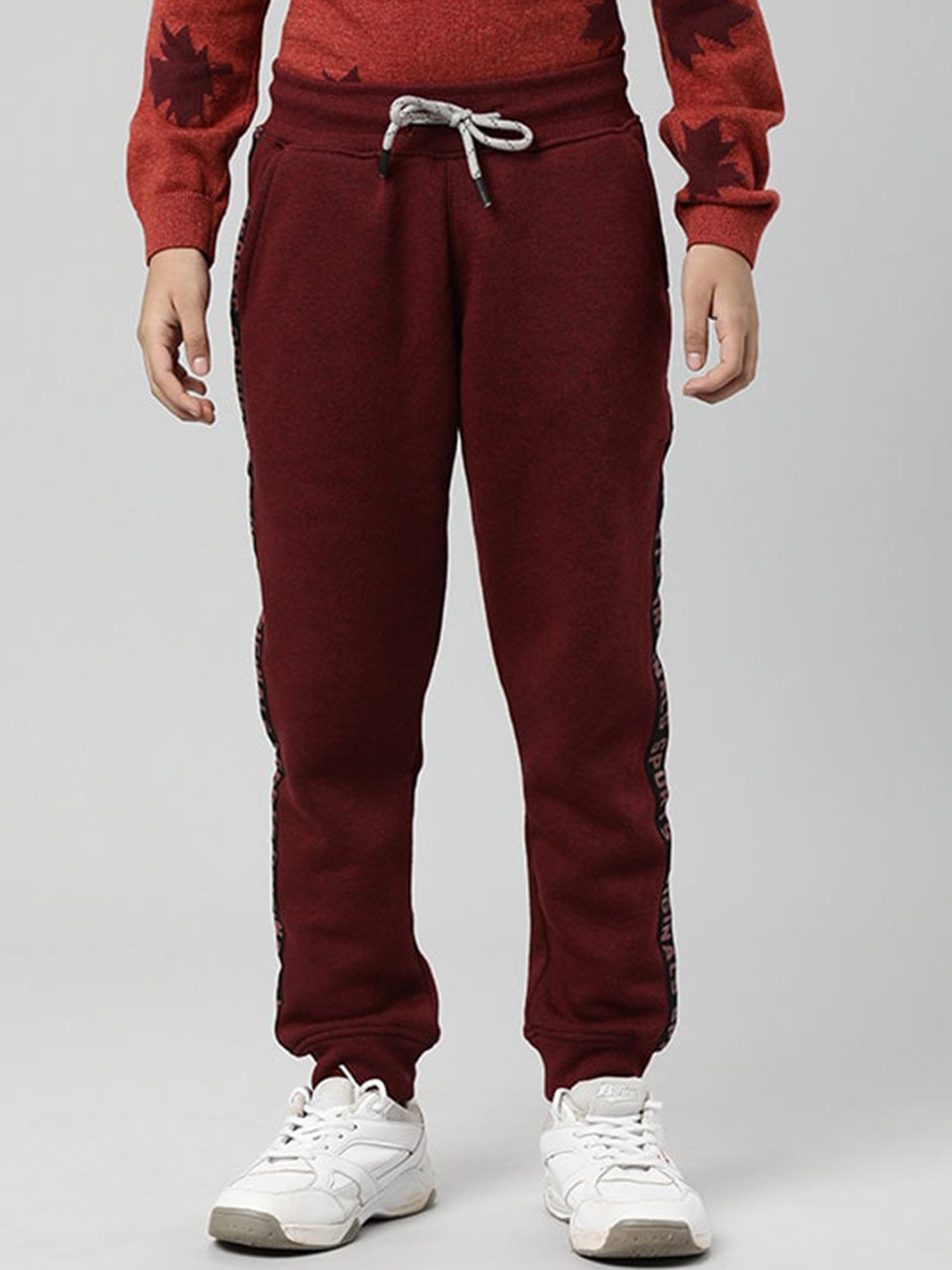 

Indian Terrain Boys Mid Rise Joggers, Red