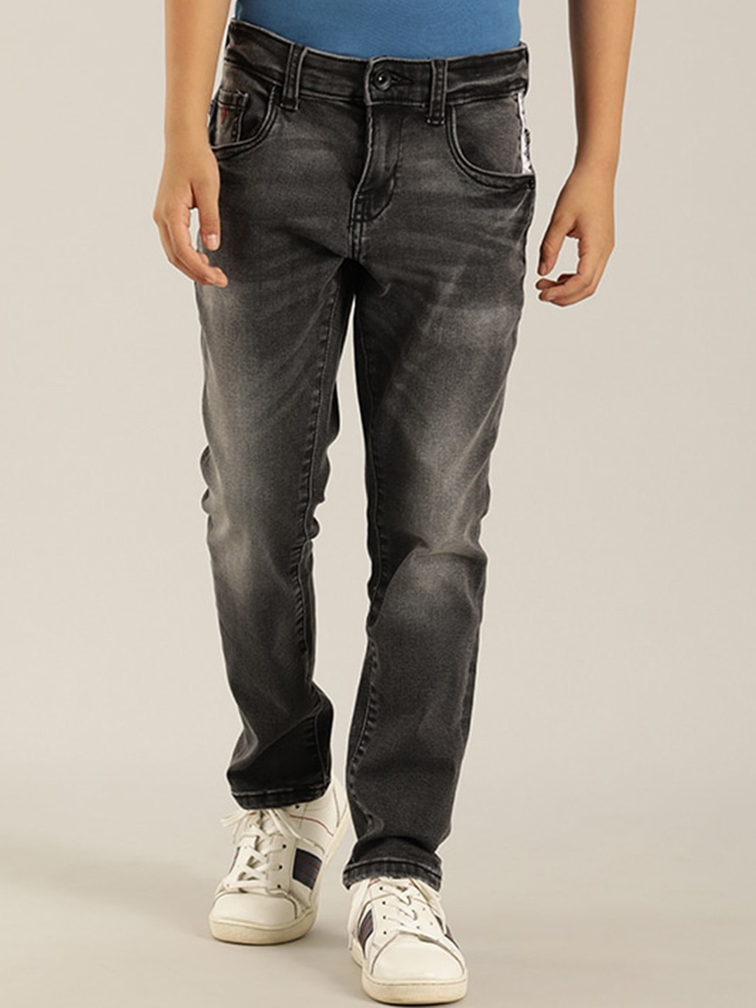 

Indian Terrain Boys Clean Look Mid-Rise Stretchable Jeans, Grey