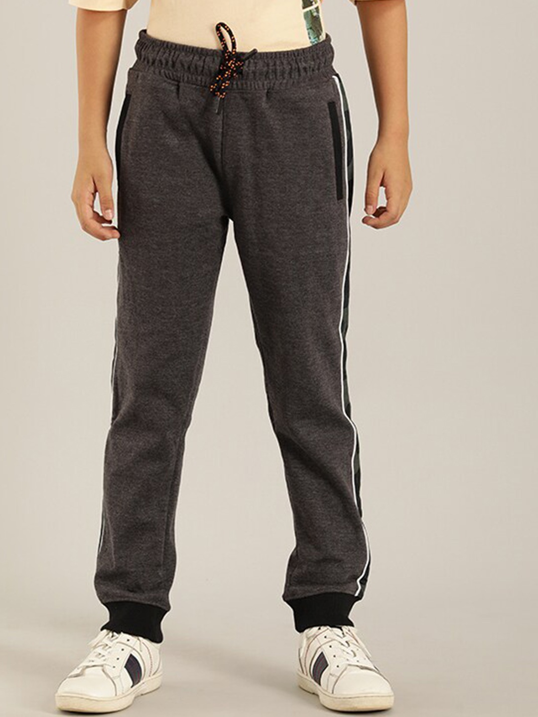 

Indian Terrain Boys Cuffed Hem Joggers, Grey