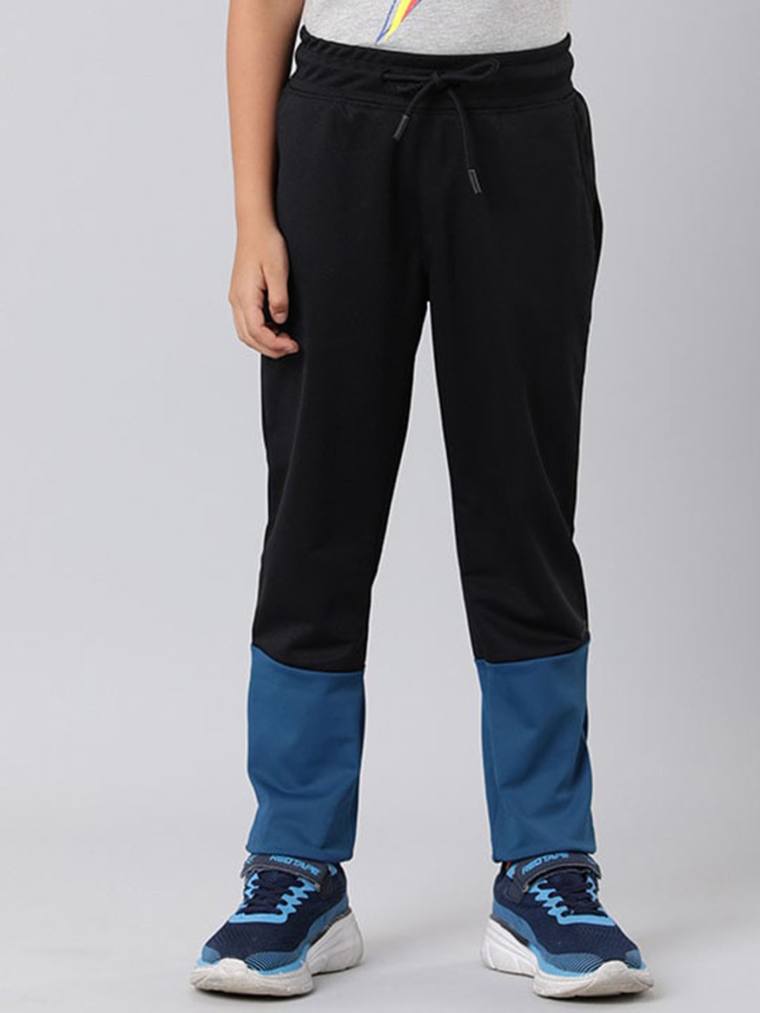 

Indian Terrain Boys Regular Fit Joggers, Black