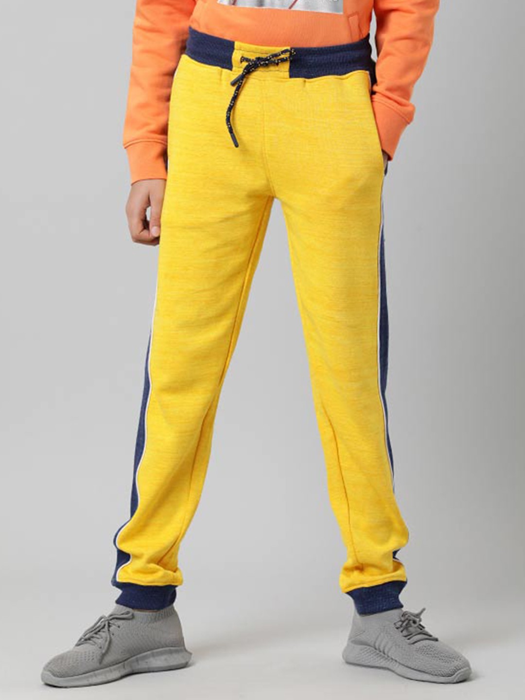 

Indian Terrain Boys Colourblocked Joggers, Yellow