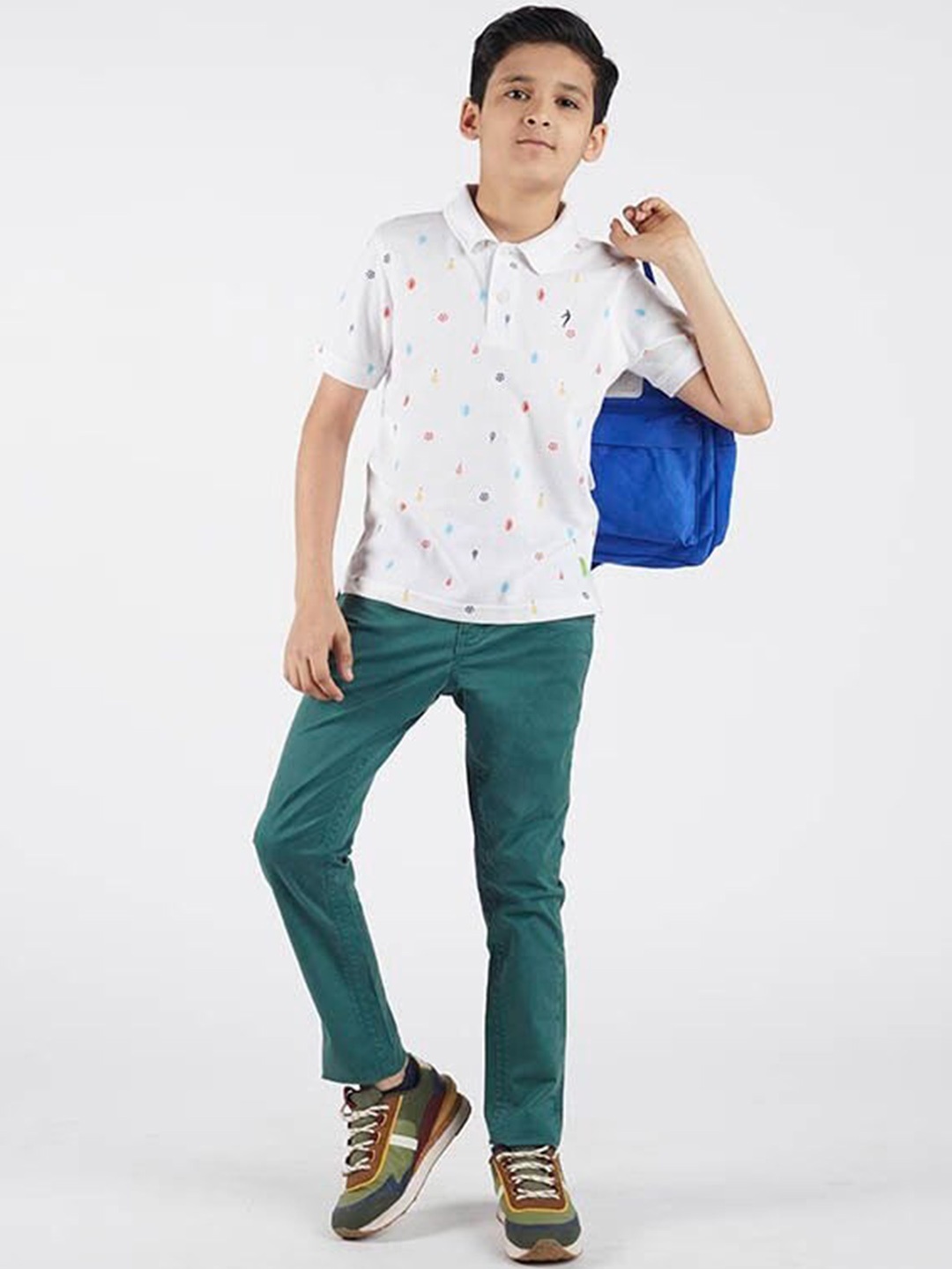 

Indian Terrain Boys Mid Rise Clean Look Stretchable Jeans, Navy blue