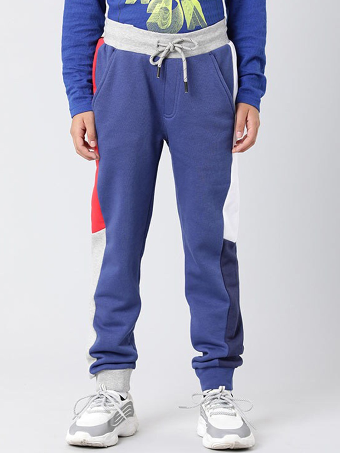 

Indian Terrain Boys Colour-Blocked Jogger, Blue