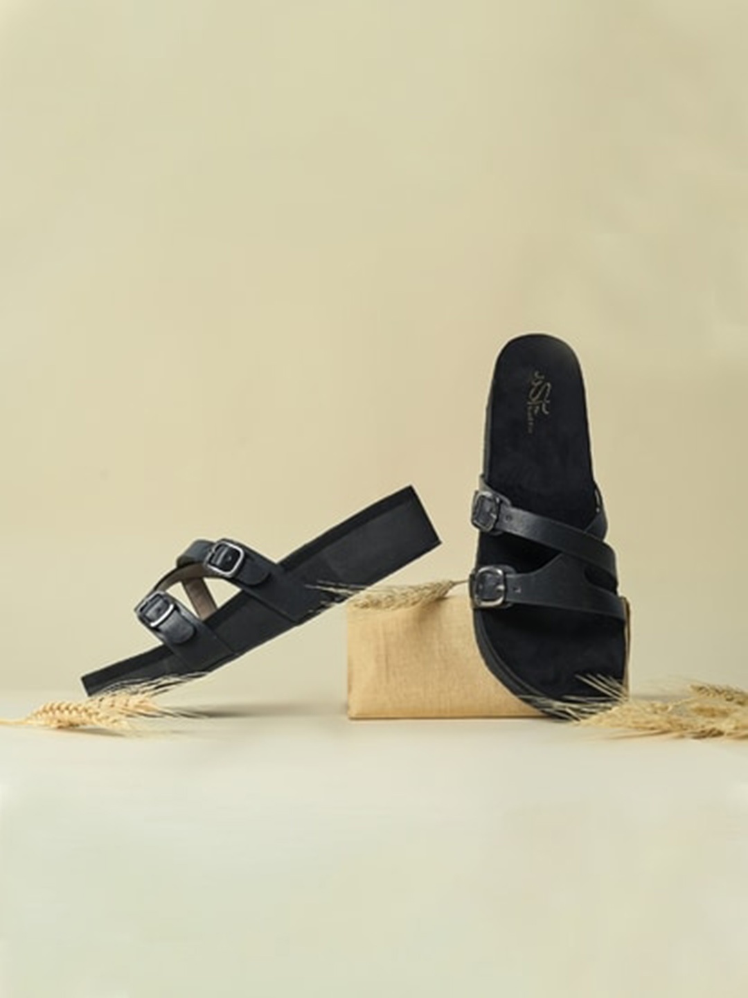 

THE WHITE POLE Open Toe Flatform Heels With Buckle Detail, Black