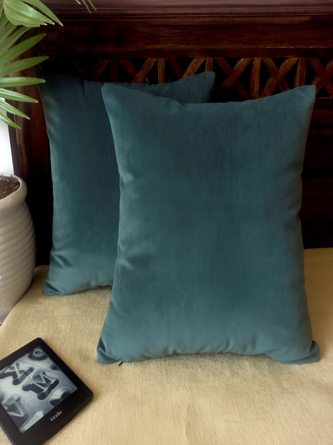 

Frills and More Everyday Classics Sea Green Velvet Square Cushion Covers