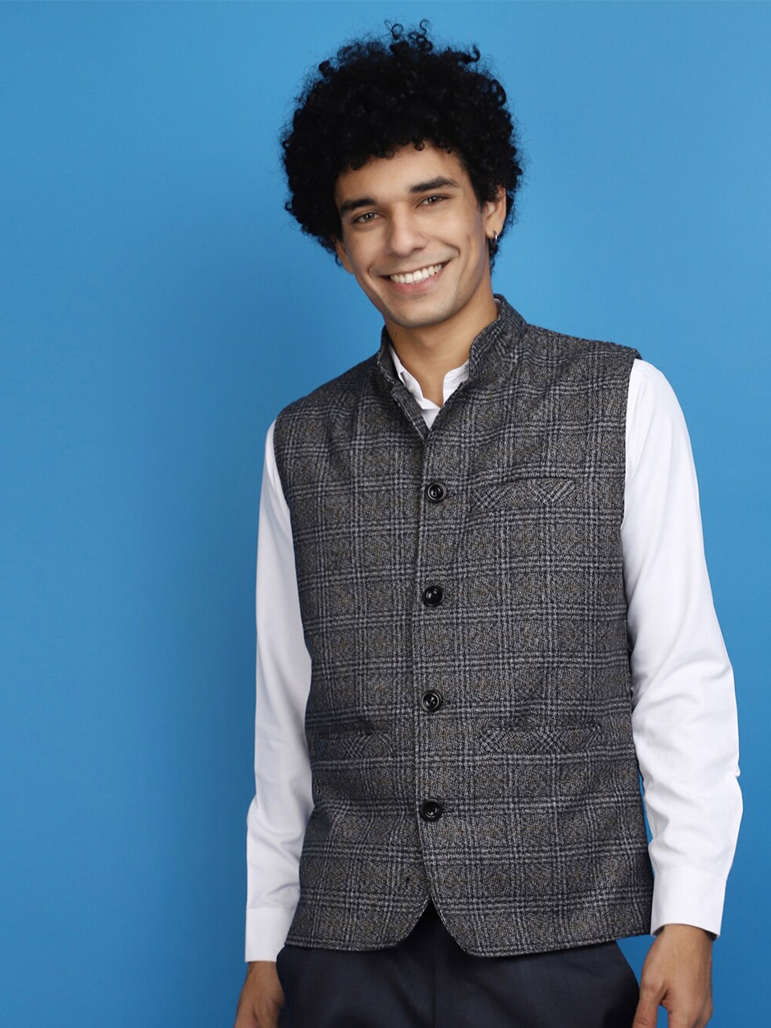 

V-Mart Checked Pure Cotton Nehru Jackets, Grey