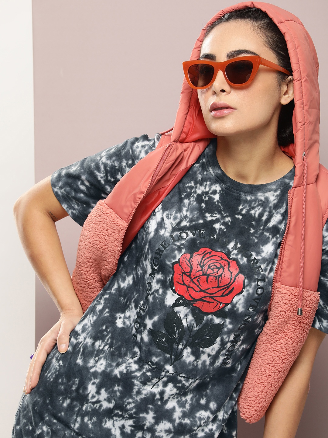 

Kook N Keech Women Tie & Dye & Floral Print Drop-Shoulder Sleeves Cotton Oversized T-shirt, Charcoal