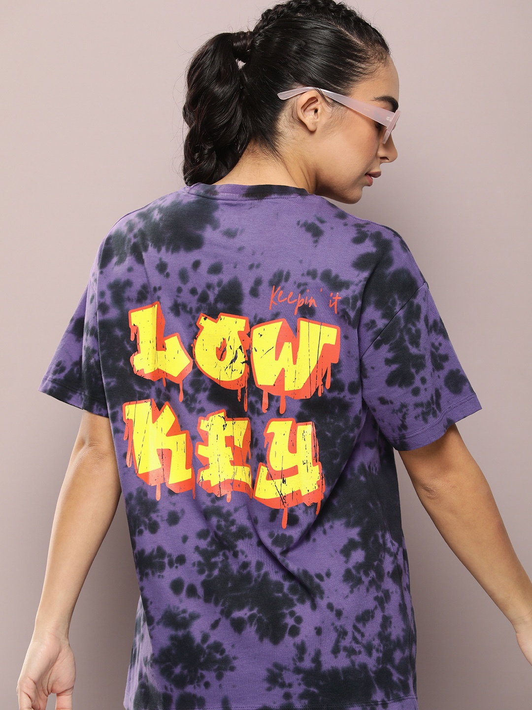 

Kook N Keech Women Tie & Dye Back Print Drop-Shoulder Sleeves Cotton Oversized T-shirt, Purple