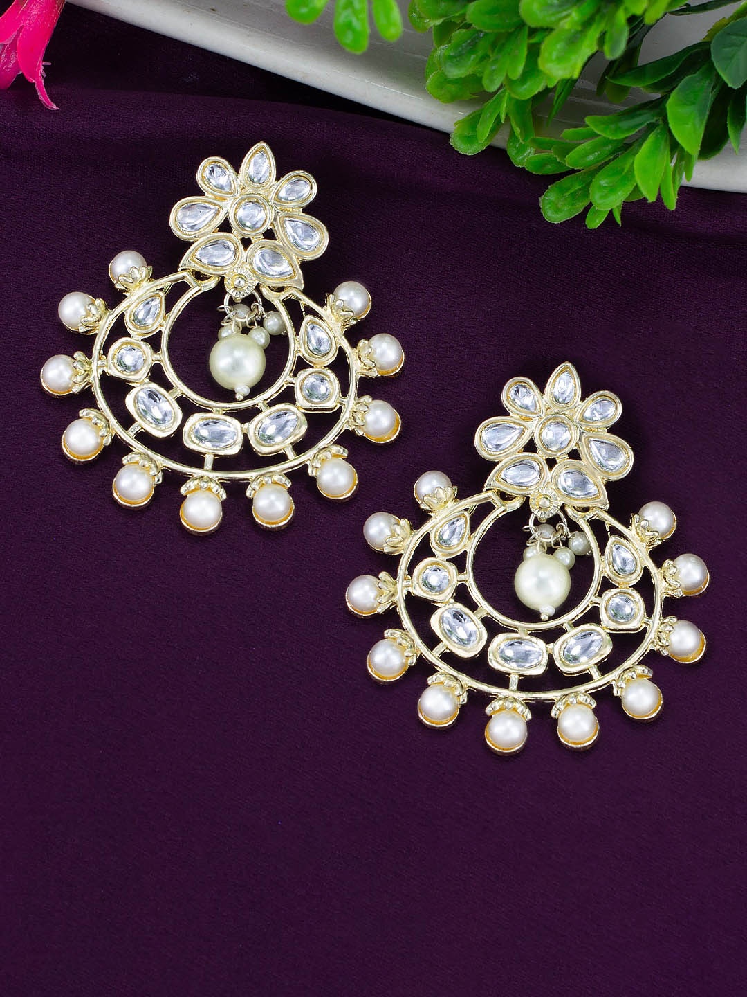 

PRIVIU Gold-Plated Crescent Shaped Chandbalis